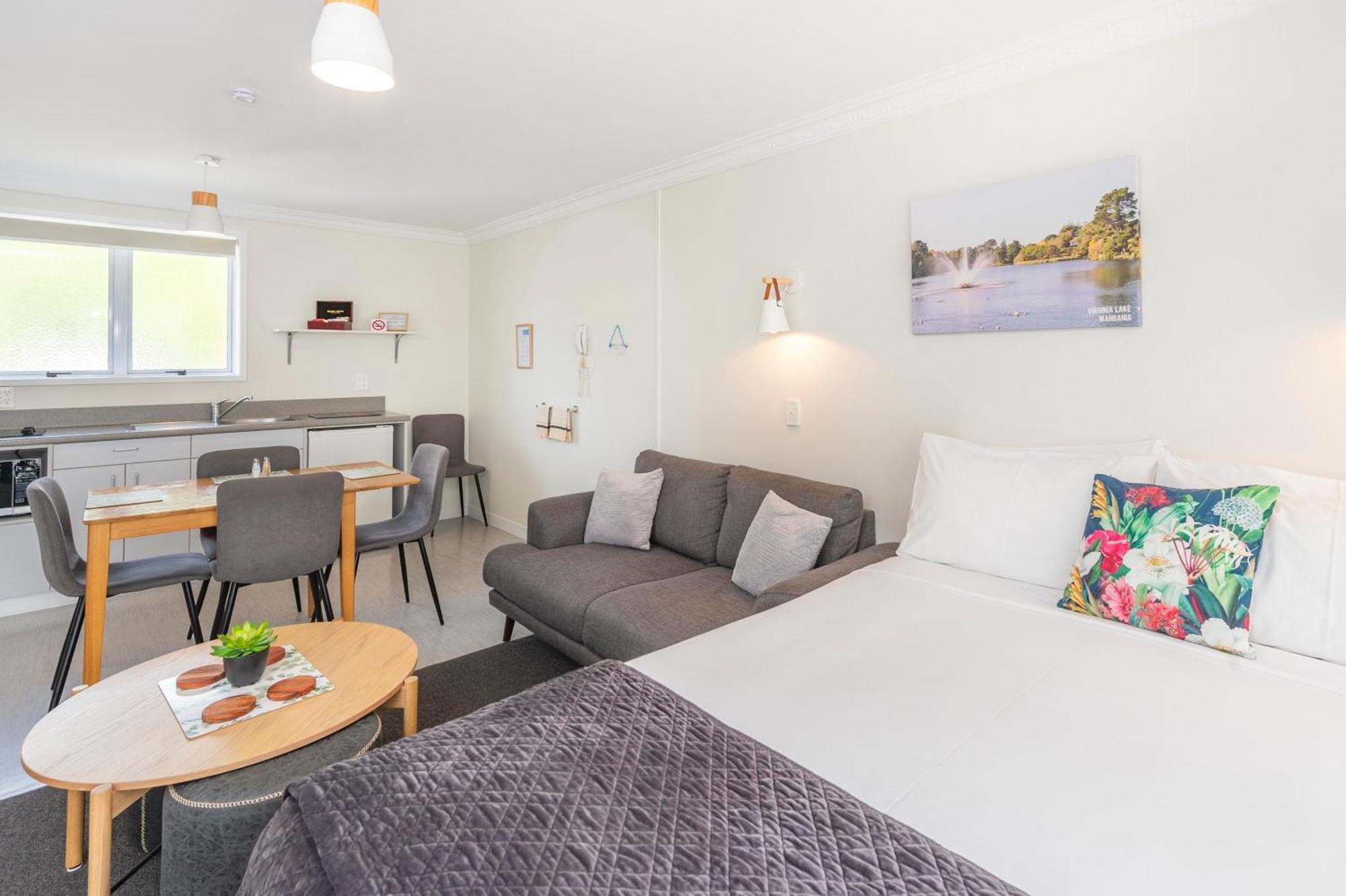 Kings Court Motel Whanganui Extérieur photo